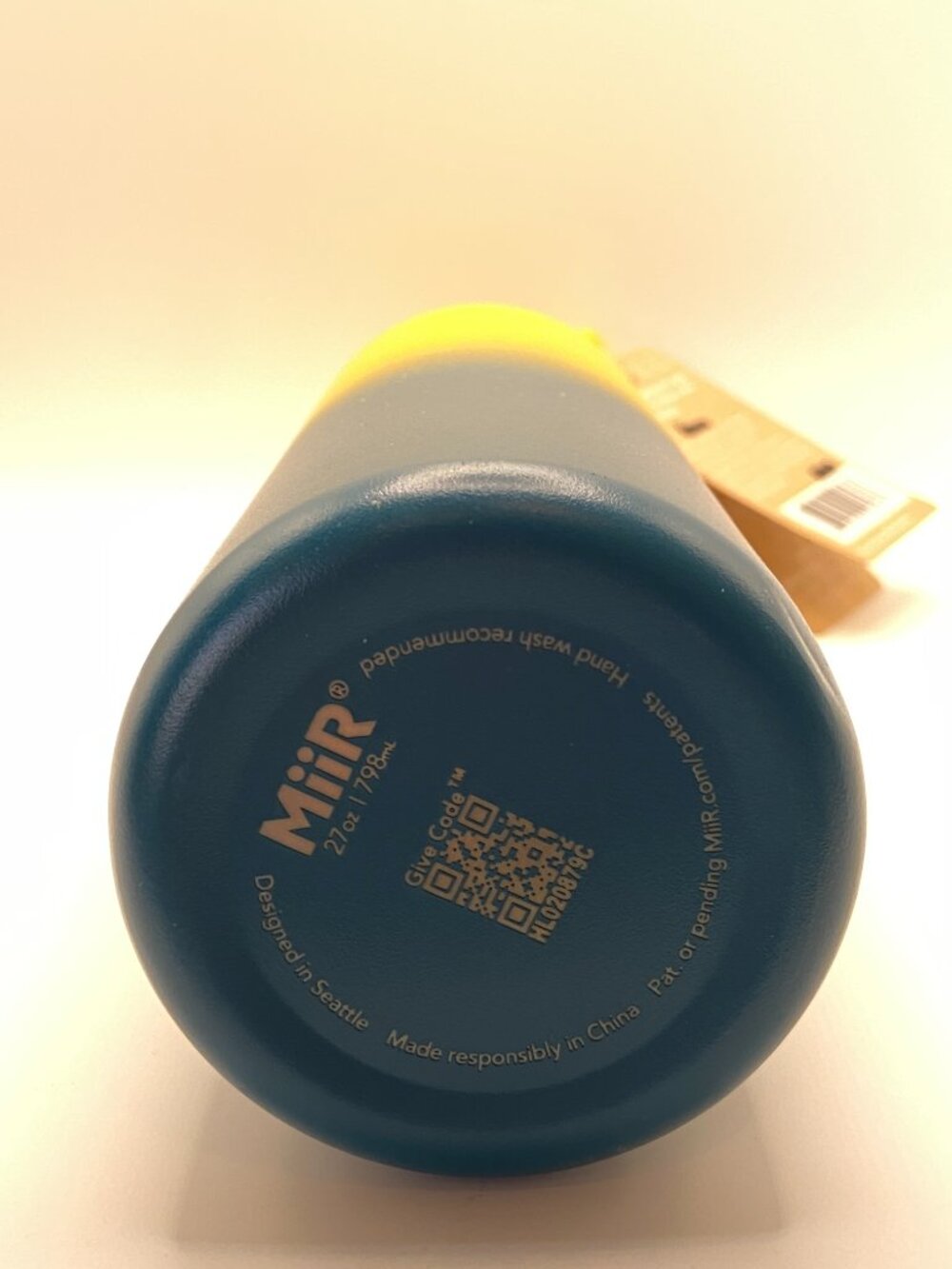 NWT MiiR 27oz Narrow Mouth Stainless Steel Water Bottle - Yellow/Blue Ombre - Picture 4 of 6